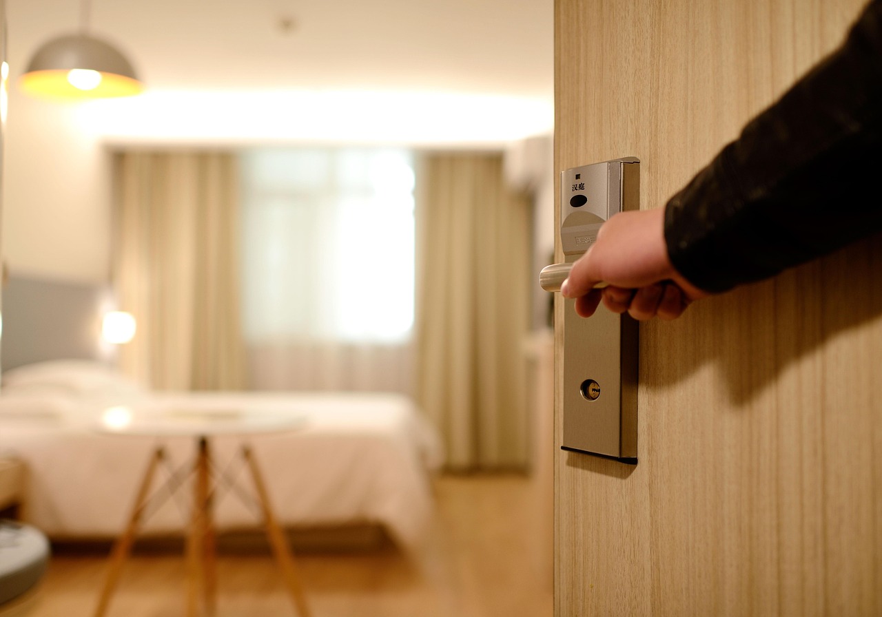 Hotel, room, new product — Understanding the Basics: A Beginner's Guide to Online Trading