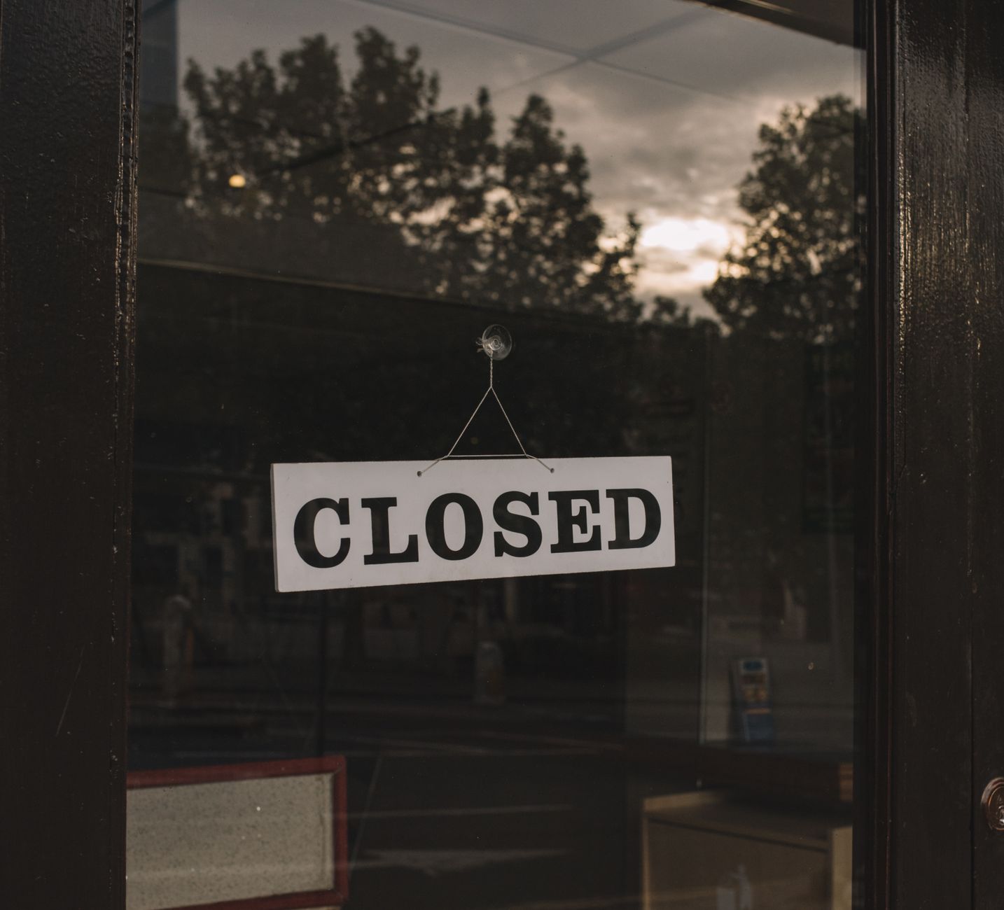 retail investors caution
